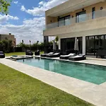 Villa Nelya